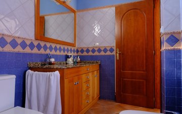 Property slide 46