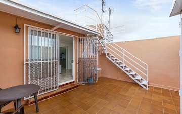 Property slide 18