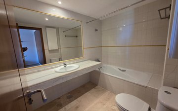 Property slide 14