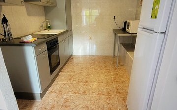 Property slide 32