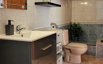 Property slide 33