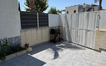 Property slide 32