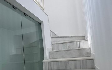 Property slide 40