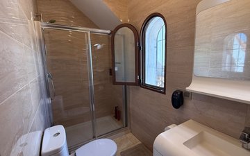 Property slide 17