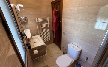 Property slide 21
