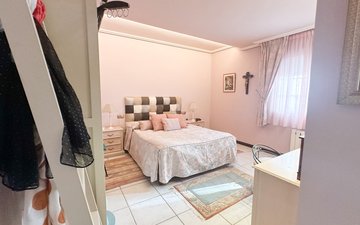 Property slide 22