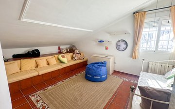 Property slide 30