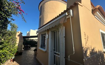 Property slide 49