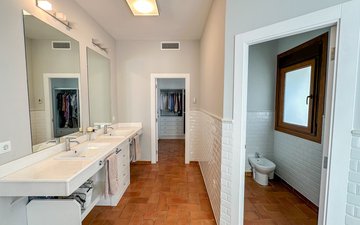 Property slide 28