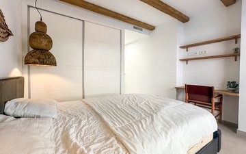 Property slide 19