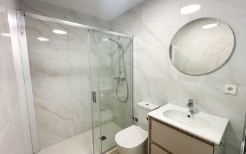 Property slide 20