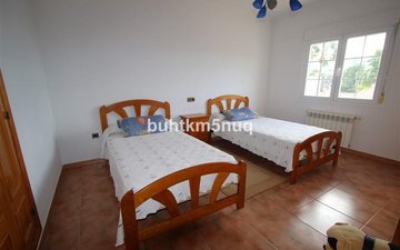 Property slide 9