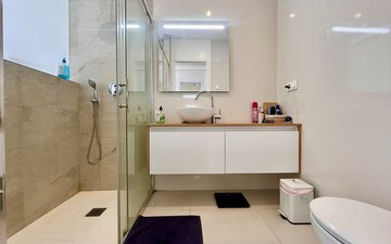 Property slide 8