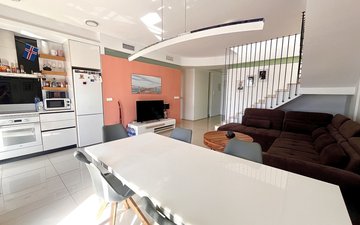 Property slide 17