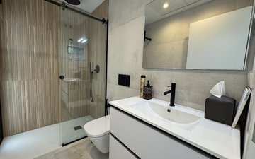 Property slide 44