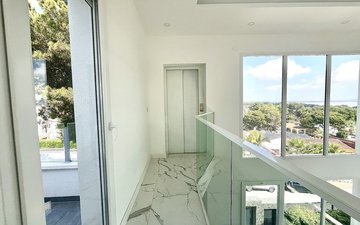 Property slide 20