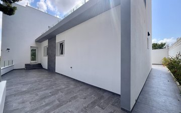 Property slide 24