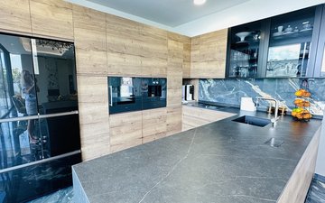 Property slide 17