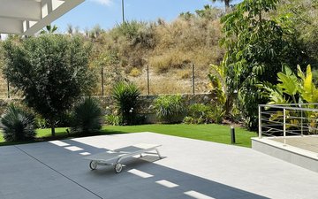 Property slide 41