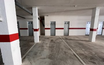 Property slide 39