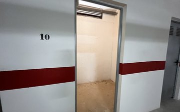 Property slide 40