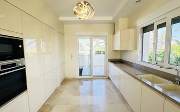 Property slide 15