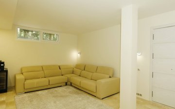 Property slide 30
