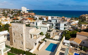 Property slide 40