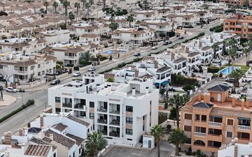 Property slide 32