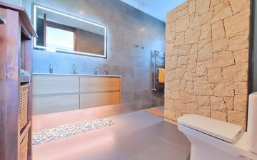 Property slide 21