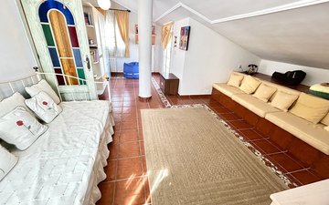 Property slide 28