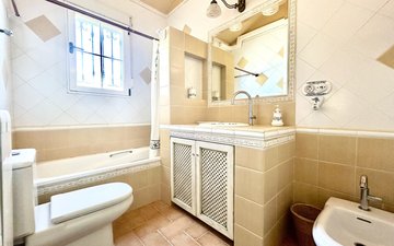 Property slide 30