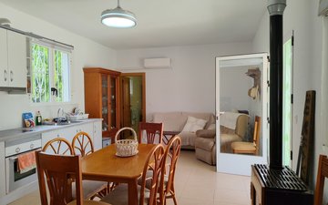 Property slide 32