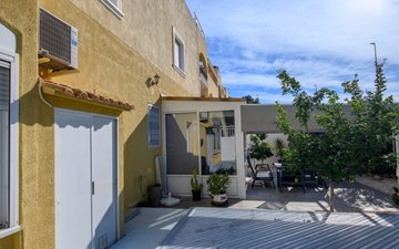 Property slide 14