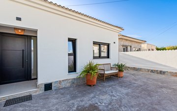 Property slide 27