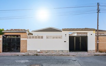 Property slide 28