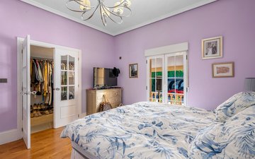 Property slide 18