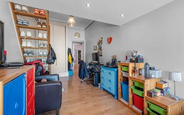 Property slide 25