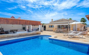 Property slide 46