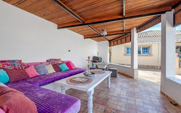 Property slide 50