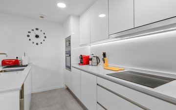 Property slide 17