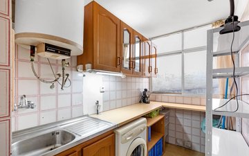 Property slide 14