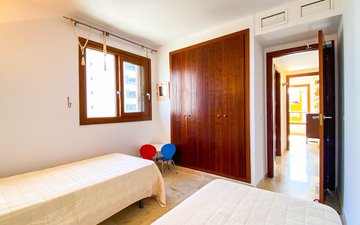 Property slide 25
