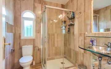 Property slide 25