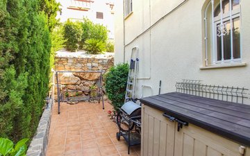 Property slide 37