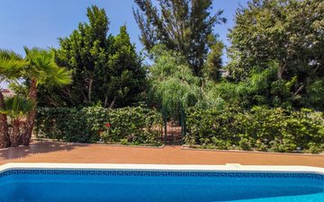 Property slide 38