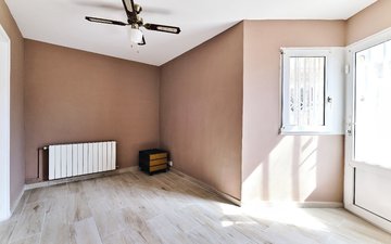 Property slide 25