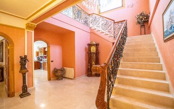 Property slide 25