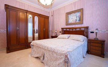 Property slide 35