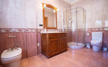 Property slide 36